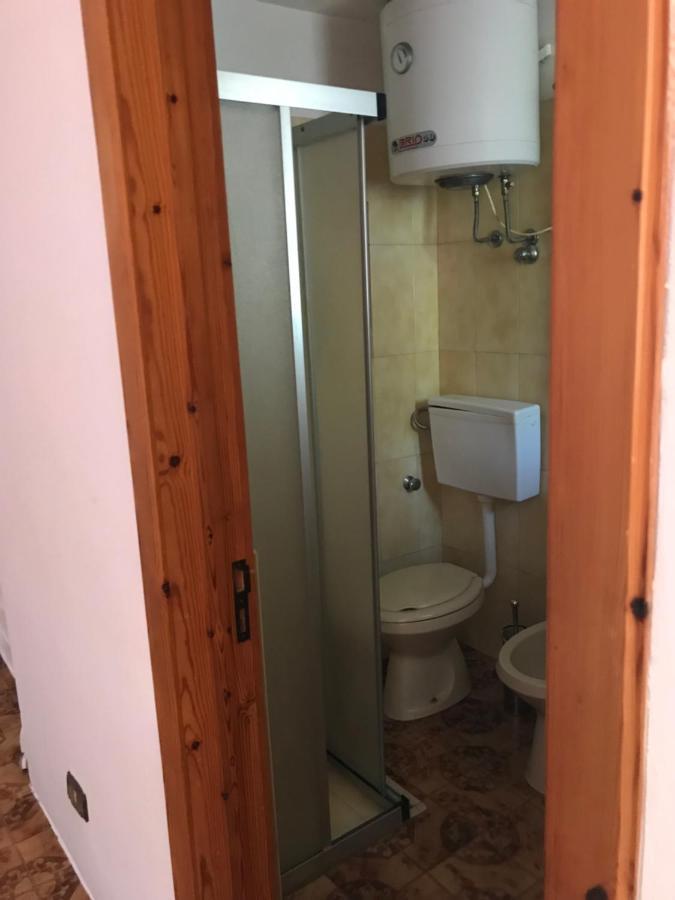 Casa Vacanza Gico' Alezio Buitenkant foto